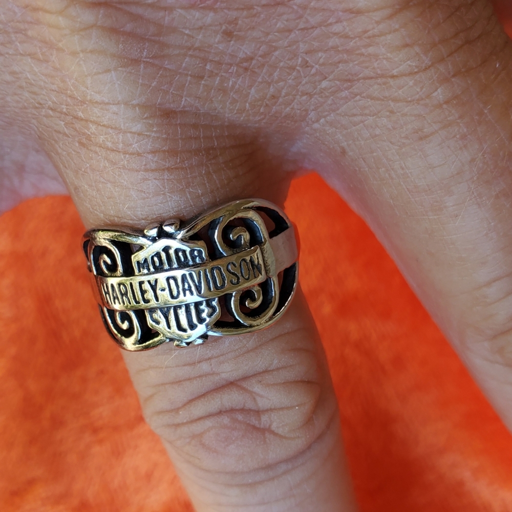 SIZE 5,6,7,9,10 HARLEY DAVIDSON RING